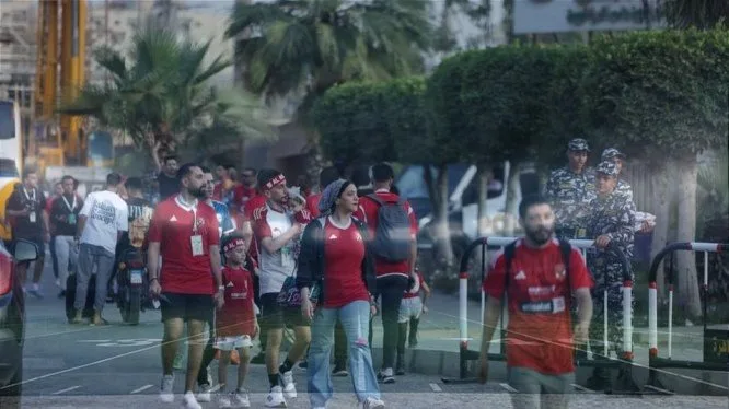 جماهير الأهلي تتوجه إلى استاد هارد روك لتشجيع الفريق في كأس العالم للأندية جماهير الأهلي تتوجه إلى استاد هارد روك لتشجيع الفريق في كأس العالم للأندية