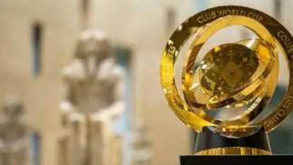 من كاميرات التحكيم لتقنية التفاف اللاعبين.. تغييرات جذرية في كأس الأندية 2025 | إنفوغرافيك من كاميرات التحكيم لتقنية التفاف اللاعبين.. تغييرات جذرية في كأس الأندية 2025 | إنفوغرافيك