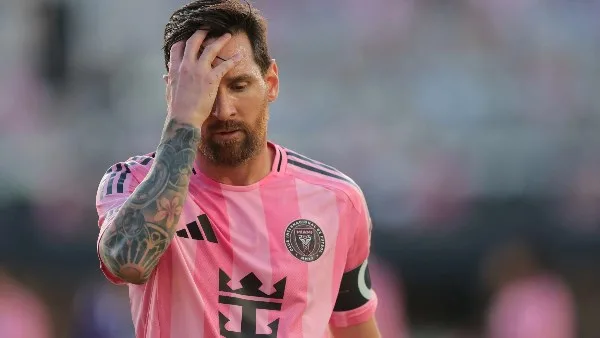 ميسي يقود فريق إنتر ميامي في مواجهة الأهلي بكأس العالم للأندية ميسي يقود فريق إنتر ميامي في مواجهة الأهلي بكأس العالم للأندية