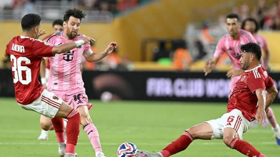 عاجل.. الأهلي في صراع قوي مع ميامي وتريزيجيه يفشل في تسجيل ركلة جزاء عاجل.. الأهلي في صراع قوي مع ميامي وتريزيجيه يفشل في تسجيل ركلة جزاء
