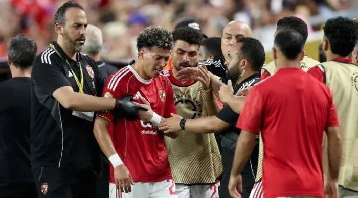 مصدر لـ«الأسبوع» يكشف فترة غياب إمام عاشور عن الأهلي بعد إصابته أمام إنتر ميامي مصدر لـ«الأسبوع» يكشف فترة غياب إمام عاشور عن الأهلي بعد إصابته أمام إنتر ميامي