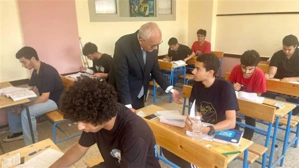 بخطوات متزايدة.. 58911 طالباً يتقدمون لامتحانات الثانوية العامة اليوم في الإسكندرية بخطوات متزايدة.. 58911 طالباً يتقدمون لامتحانات الثانوية العامة اليوم في الإسكندرية