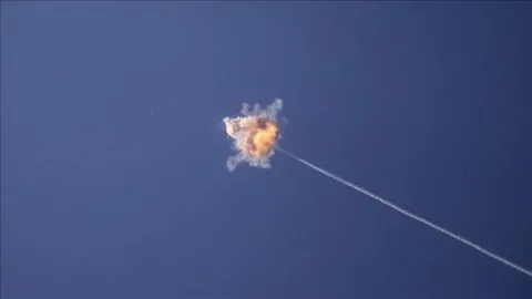 الجيش الإسرائيلي يعلن عن إسقاط سبع طائرات مسيرة. الجيش الإسرائيلي يعلن عن إسقاط سبع طائرات مسيرة.