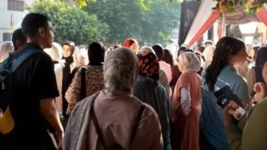طلاب الثانوية العامة يبدؤون اختبار الدين مع تأكيد على منع الغش طلاب الثانوية العامة يبدؤون اختبار الدين مع تأكيد على منع الغش