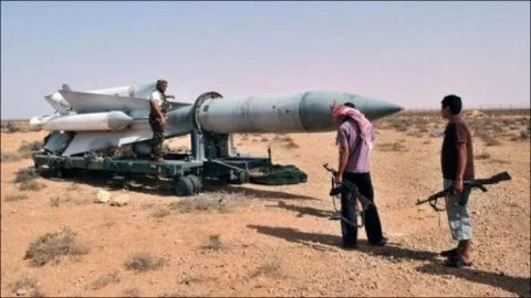 “أنصار الله” تعلن استهداف “أهداف استراتيجية” في مدينة حيفا شمال إسرائيل بصواريخ بالستية تفوق سرعتها سرعة الصوت. “أنصار الله” تعلن استهداف “أهداف استراتيجية” في مدينة حيفا شمال إسرائيل بصواريخ بالستية تفوق سرعتها سرعة الصوت.