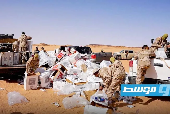 شعبة الإعلام الحربي: وحدة «سبل السلام» تكتشف كميات من التبغ على الحدود بين ليبيا والسودان. شعبة الإعلام الحربي: وحدة «سبل السلام» تكتشف كميات من التبغ على الحدود بين ليبيا والسودان.