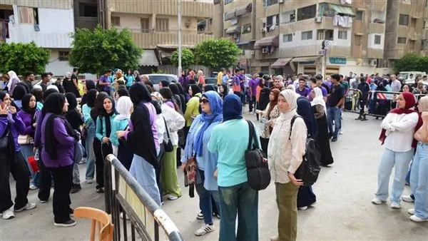رئيس مدينة بورفؤاد يزور مراكز امتحانات الثانوية العامة رئيس مدينة بورفؤاد يزور مراكز امتحانات الثانوية العامة