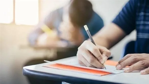 الورقة المتداولة ‘قديمة’.. وزارة التعليم تنفي تسريب امتحان التربية الدينية لعام 2025 الورقة المتداولة ‘قديمة’.. وزارة التعليم تنفي تسريب امتحان التربية الدينية لعام 2025