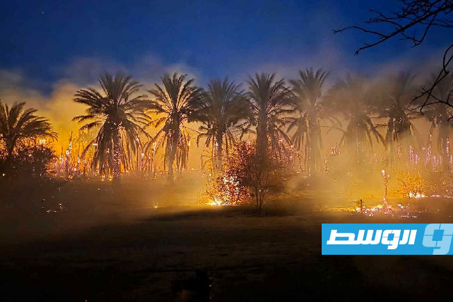 حريق في قرية بوحليمة بضواحي الكفرة، 15 يونيو 2025 (الإنترنت)