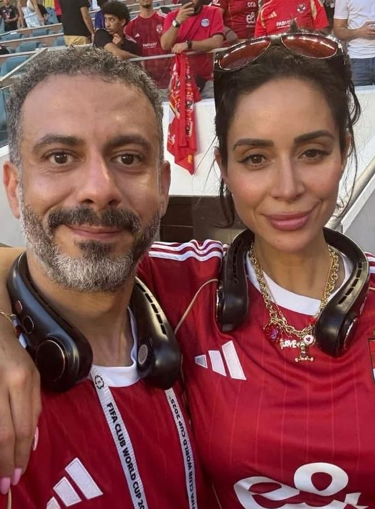 مجموعة من نجوم الفن في مصر 