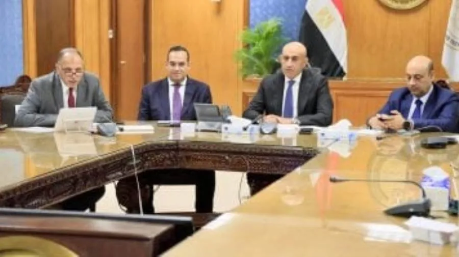 تداول أسئلة امتحان الثانوية العامة على مواقع الغش بعد انطلاق اللجنة تداول أسئلة امتحان الثانوية العامة على مواقع الغش بعد انطلاق اللجنة