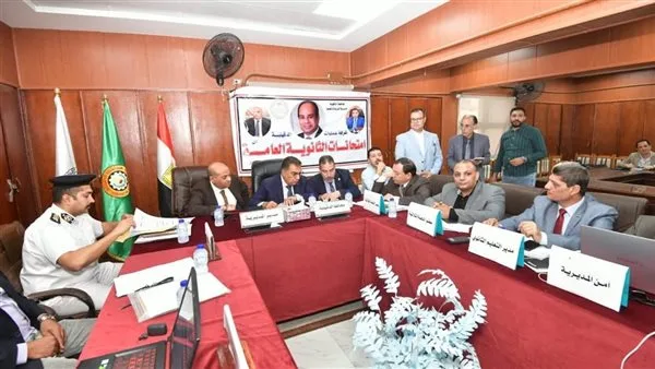 محافظ الدقهلية يزور غرفة العمليات الخاصة بالثانوية العامة: تأكيد على دعم المراقبين بشكل كامل محافظ الدقهلية يزور غرفة العمليات الخاصة بالثانوية العامة: تأكيد على دعم المراقبين بشكل كامل