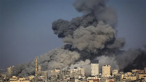 جيش الاحتلال يعلن عن أضرار في أنظمة الأنابيب والنقل بمصفاة حيفا نتيجة الهجوم الصاروخي الإيراني. جيش الاحتلال يعلن عن أضرار في أنظمة الأنابيب والنقل بمصفاة حيفا نتيجة الهجوم الصاروخي الإيراني.