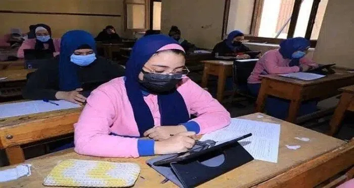 توقعات توزيع درجات الثانوية العامة 2025 للطلاب الحاصلين على الشهادة الإعدادية توقعات توزيع درجات الثانوية العامة 2025 للطلاب الحاصلين على الشهادة الإعدادية