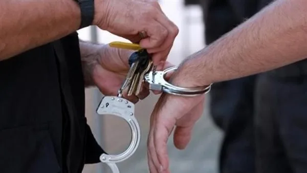 القاهرة الإخبارية: الأجهزة الاستخباراتية الإيرانية تتمكن من القبض على شخصين مرتبطين بالموساد القاهرة الإخبارية: الأجهزة الاستخباراتية الإيرانية تتمكن من القبض على شخصين مرتبطين بالموساد