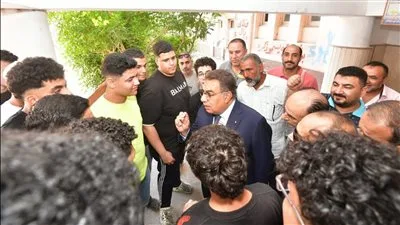 محافظ الدقهلية يزور لجان امتحانات الثانوية العامة ويشدد على تقديم كافة وسائل الدعم للطلاب محافظ الدقهلية يزور لجان امتحانات الثانوية العامة ويشدد على تقديم كافة وسائل الدعم للطلاب