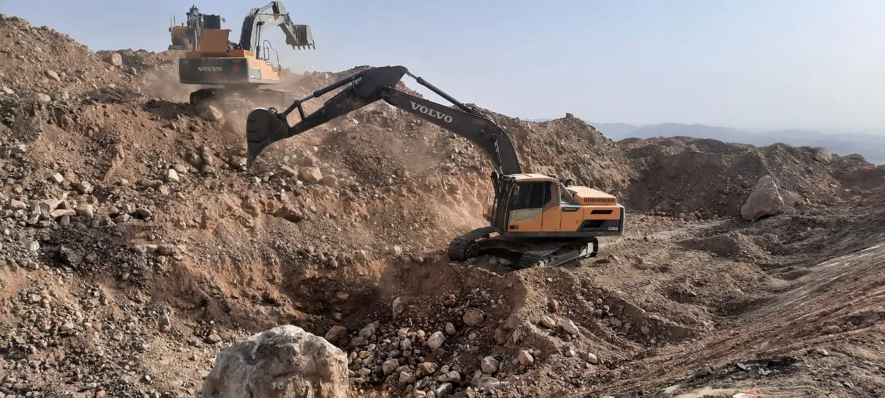 نسبة الإنجاز في مشروع طريق عقبة وادي بني خالد تبلغ 17.3٪ نسبة الإنجاز في مشروع طريق عقبة وادي بني خالد تبلغ 17.3٪