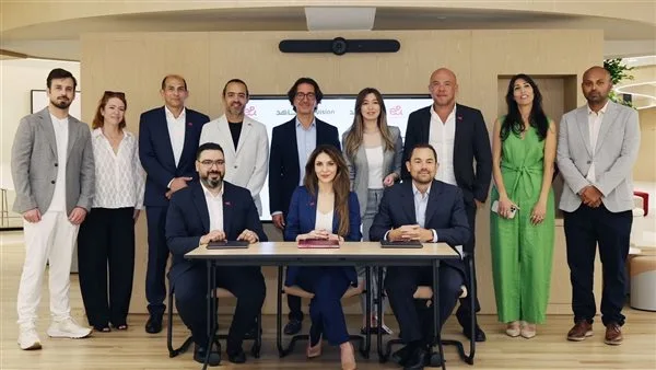 شراكة بين إي آند مصر ومنصة “شاهد” لتحسين تجربة الترفيه الرقمي شراكة بين إي آند مصر ومنصة “شاهد” لتحسين تجربة الترفيه الرقمي