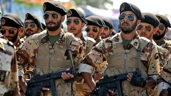 الجيش الإيراني: أسقطنا ودمرنا 44 طائرة مسيرة إسرائيلية في المناطق الحدودية خلال يومين الجيش الإيراني: أسقطنا ودمرنا 44 طائرة مسيرة إسرائيلية في المناطق الحدودية خلال يومين