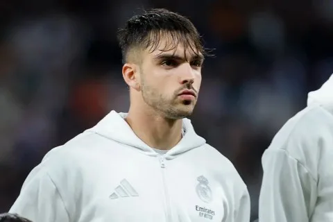 ريال مدريد يؤمن مستقبل أسينسيو بخاتم ذهبي ريال مدريد يؤمن مستقبل أسينسيو بخاتم ذهبي