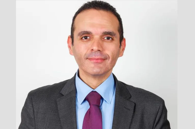 مدحت نافع: الآثار السلبية للاقتصاد العالمي تؤثر بشكل مباشر على أسعار المعادن والنفط والعملات. مدحت نافع: الآثار السلبية للاقتصاد العالمي تؤثر بشكل مباشر على أسعار المعادن والنفط والعملات.