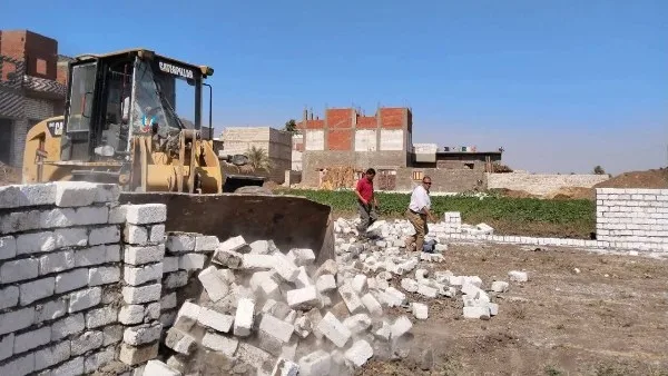 الموجة 26: إزالة 371 حالة اعتداء على الأراضي الزراعية وممتلكات الدولة في المنيا الموجة 26: إزالة 371 حالة اعتداء على الأراضي الزراعية وممتلكات الدولة في المنيا
