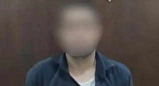 نشر الفيديو على وسائل التواصل الاجتماعي… اعتقال شخص قام بتقييد زوجته والاعتداء عليها نشر الفيديو على وسائل التواصل الاجتماعي… اعتقال شخص قام بتقييد زوجته والاعتداء عليها