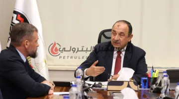 وزير قطاع الأعمال العام يناقش فرص التعاون في مجال الألومنيوم مع تحالف يقوده “روسال” الروسية