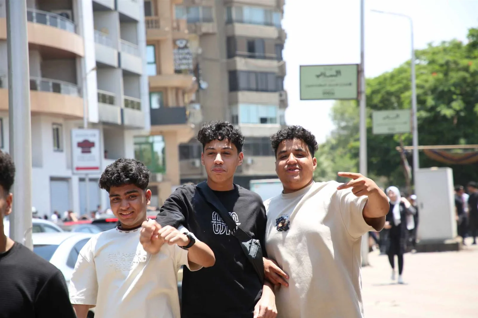 بداية موفقة: ‘كشكول’ يستعرض انطباعات الطلاب وأولياء الأمور بعد أول امتحانات الثانوية العامة 2025