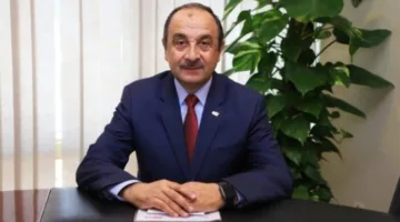 وزير الأعمال يناقش فرص التعاون في صناعة الألومنيوم مع تحالف تقوده روسال الروسية