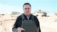 وزير دفاع الاحتلال: الهجمات على وسط طهران ستستمر وسنستهدف المنشآت النووية وزير دفاع الاحتلال: الهجمات على وسط طهران ستستمر وسنستهدف المنشآت النووية