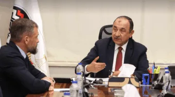 وزير قطاع الأعمال يناقش فرص التعاون في صناعة الألومنيوم مع تحالف تقوده روسال الروسية