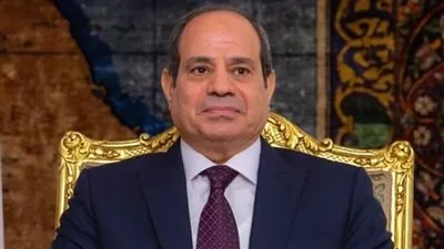 الرئيس السيسي يؤكد موقف مصر الراسخ من رفض تصعيد النزاع في المنطقة وأهمية إنهاء العمليات العسكرية الإسرائيلية. الرئيس السيسي يؤكد موقف مصر الراسخ من رفض تصعيد النزاع في المنطقة وأهمية إنهاء العمليات العسكرية الإسرائيلية.