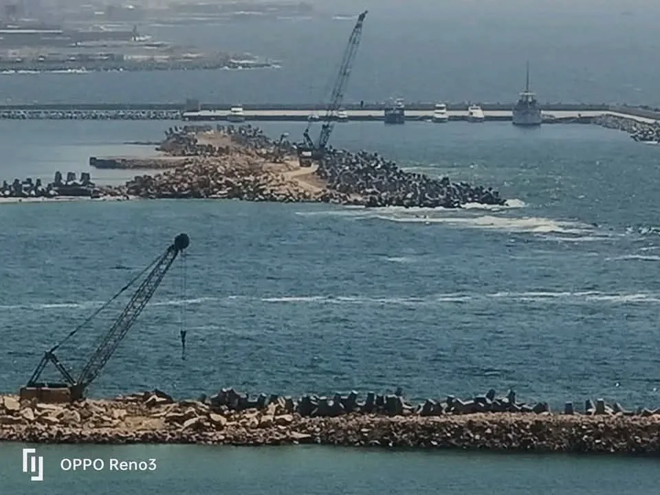 لمواجهة العواصف: استكشف استراتيجية حماية السواحل الشمالية لمصر في الإسكندرية لمواجهة العواصف: استكشف استراتيجية حماية السواحل الشمالية لمصر في الإسكندرية