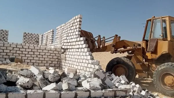 محافظ بني سويف: تنفيذ إزالة 841 حالة خلال الحملة الثانية من الموجة 26 لمكافحة التعديات محافظ بني سويف: تنفيذ إزالة 841 حالة خلال الحملة الثانية من الموجة 26 لمكافحة التعديات