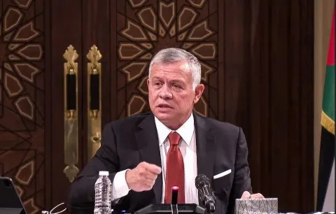 ملك الأردن يتهم إسرائيل بشكل مباشر بعد تهديدات باكستان: تساؤل عاجل من عمان إلى واشنطن: “هل ترغبون حقًا في إشعال حرب دينية لتسهيل التهجير؟” وشكوك حول “افتعال نتنياهو” للحرب الإقليمية والرسائل الواضحة عن الاستعداد الداخلي. ملك الأردن يتهم إسرائيل بشكل مباشر بعد تهديدات باكستان: تساؤل عاجل من عمان إلى واشنطن: “هل ترغبون حقًا في إشعال حرب دينية لتسهيل التهجير؟” وشكوك حول “افتعال نتنياهو” للحرب الإقليمية والرسائل الواضحة عن الاستعداد الداخلي.
