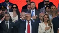 عرض عسكري في ذكرى ميلاد الرئيس.. ترامب يقود الجيش الأمريكي نحو المجهول عرض عسكري في ذكرى ميلاد الرئيس.. ترامب يقود الجيش الأمريكي نحو المجهول