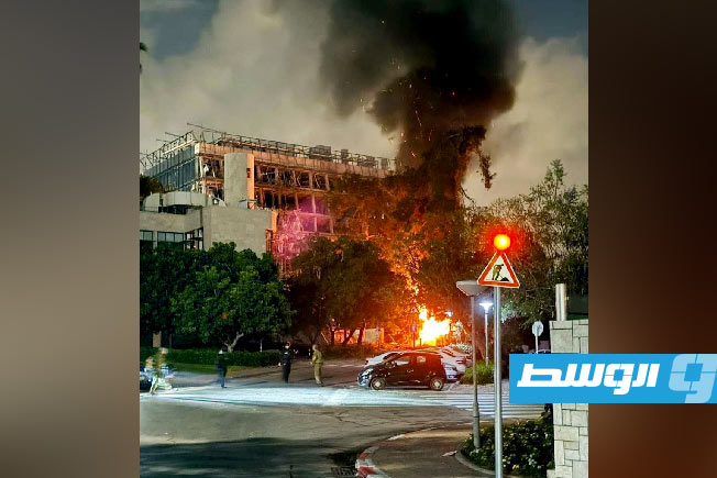 معهد وايزمان الاستراتيجي للعلوم في جنوب تل أبيب بعد استهدافه بصواريخ إيرانية. 14 يونيو 2025. (الإنترنت)