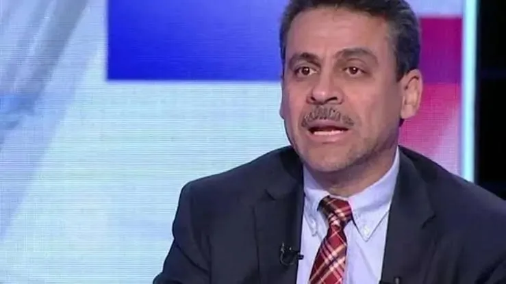 حسين السيد لـ«الحرية»: لا تعقد اجتماعات لمجلس الزمالك حالياً.. وكل ما يُقال غير دقيق. حسين السيد لـ«الحرية»: لا تعقد اجتماعات لمجلس الزمالك حالياً.. وكل ما يُقال غير دقيق.