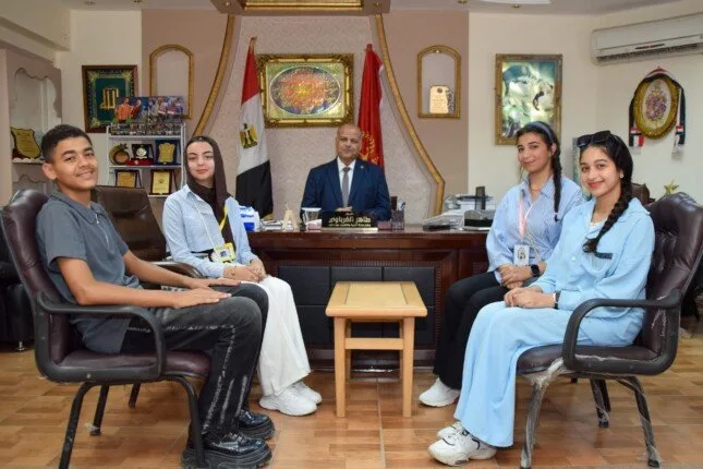 مدير التعليم ببورسعيد يلتقي بفريق غرفة عمليات امتحانات الثانوية العامة من اتحاد الطلاب مدير التعليم ببورسعيد يلتقي بفريق غرفة عمليات امتحانات الثانوية العامة من اتحاد الطلاب