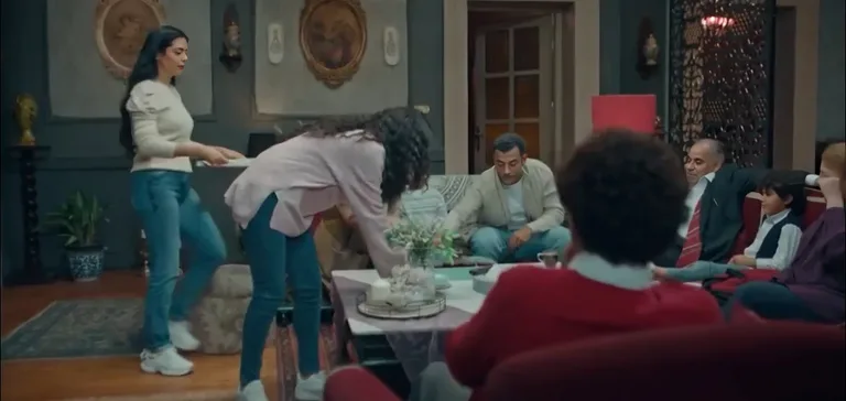 مسلسل “فات الميعاد” – الحلقة الثانية: أسماء أبو اليزيد تفاجئ زوجها بخبر حملها. مسلسل “فات الميعاد” – الحلقة الثانية: أسماء أبو اليزيد تفاجئ زوجها بخبر حملها.