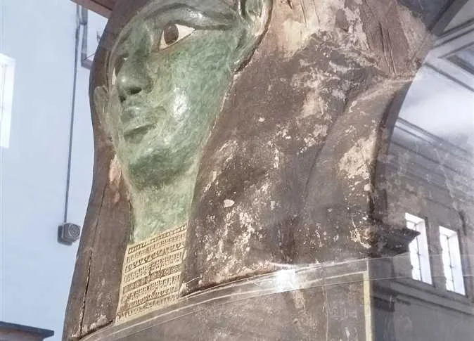 بألوان أخضر وجسد أسود وسحر من «كتاب الموتى».. مغامرة غامضة حول «تابوت الكاهن عنخ ماعت» بألوان أخضر وجسد أسود وسحر من «كتاب الموتى».. مغامرة غامضة حول «تابوت الكاهن عنخ ماعت»