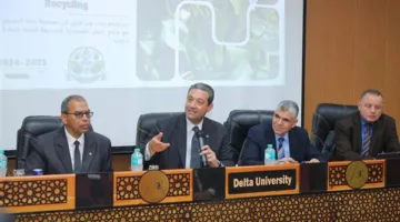 تفاصيل حضور محافظ دمياط في لجنة تقييم مشروعات التخرج لطلاب كلية الهندسة