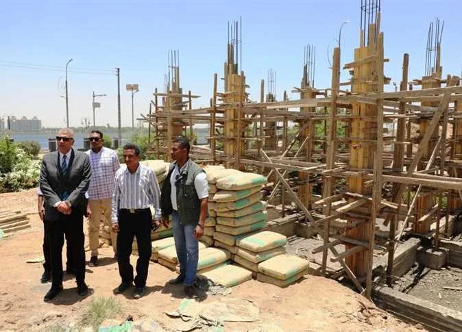 في إطار تحسين عواصم المحافظات: محافظ أسوان يقوم بجولة للاطلاع على تطوير حديقة الأندلس في إطار تحسين عواصم المحافظات: محافظ أسوان يقوم بجولة للاطلاع على تطوير حديقة الأندلس