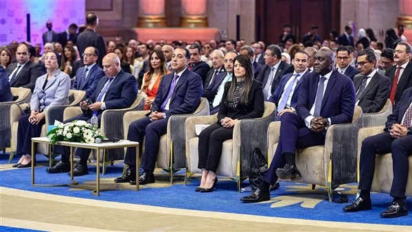 إطلاق آلية الصندوق الأوروبي للتنمية المستدامة بضمانات استثمارية بقيمة 1.8 مليار يورو إطلاق آلية الصندوق الأوروبي للتنمية المستدامة بضمانات استثمارية بقيمة 1.8 مليار يورو