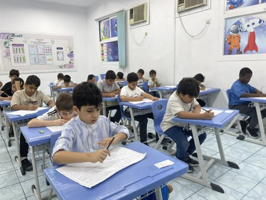 أكثر من 470,000 طالب وطالبة يخوضون اختبارات الفصل الثالث في المدينة المنورة أكثر من 470,000 طالب وطالبة يخوضون اختبارات الفصل الثالث في المدينة المنورة