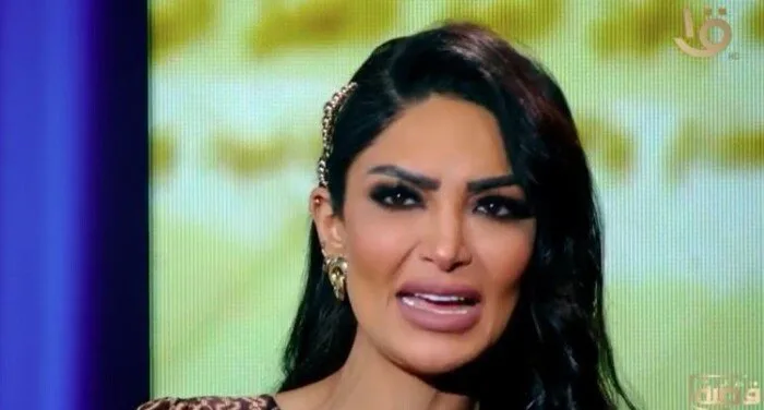 ما الذي وقع بين الإعلامية سالي عبد السلام ومتابع من إسرائيل؟