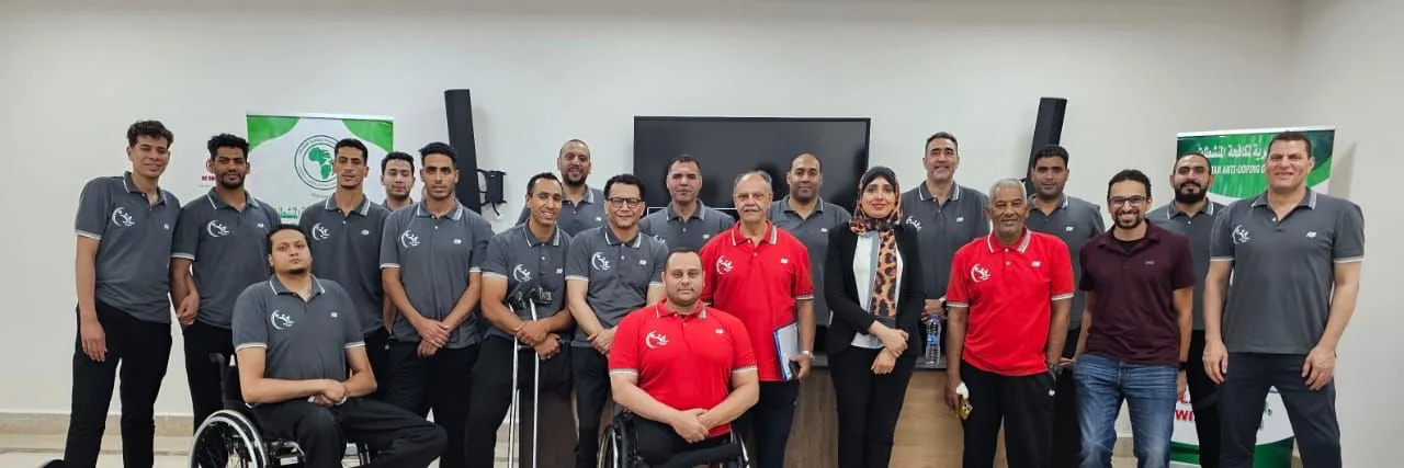 ندوة توعوية حول المكملات الغذائية والتغذية الرياضية تحضيرًا لبطولة إفريقيا للكرة الطائرة جلوس