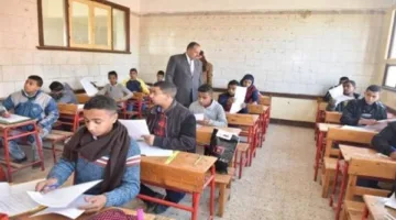 جدول اختبارات الثانوية العامة 2025 للفرعين العلمي والأدبي.. تحقق من مواعيد امتحاناتك الآن
