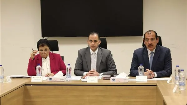 الصحة تُطلق مقابلات شخصية للمتقدمين لوظائف مديري ووكلاء المديريات. الصحة تُطلق مقابلات شخصية للمتقدمين لوظائف مديري ووكلاء المديريات.